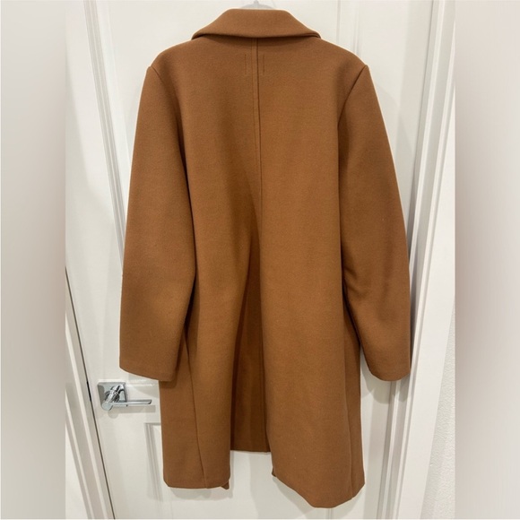 ✨ 2 ZARA MINIMALIST COATS✨ - Picture 3 of 4